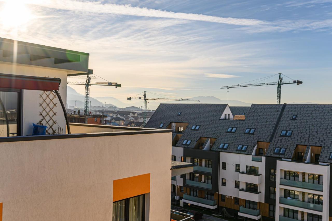 Koa - Moon Penthouse Apartman Brassó Kültér fotó