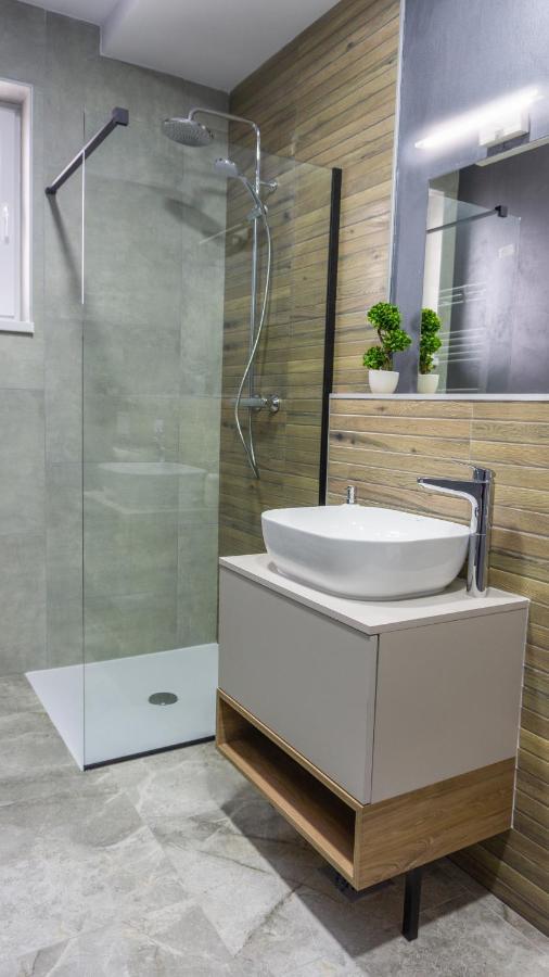 Koa - Moon Penthouse Apartman Brassó Kültér fotó