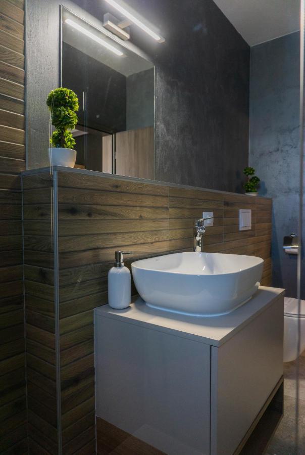 Koa - Moon Penthouse Apartman Brassó Kültér fotó